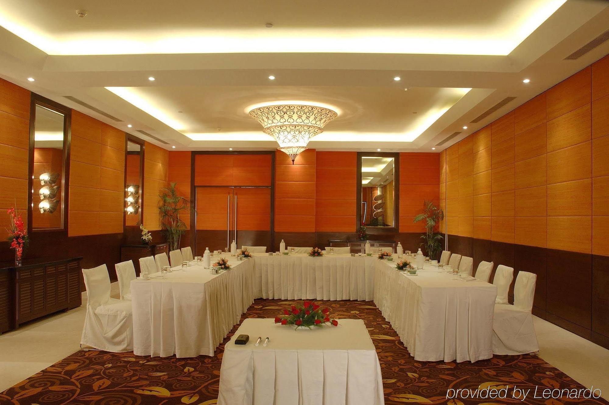 Fortune Select Global, Gurugram - Member Itc'S Hotel Group Gurgaon Ristorante foto